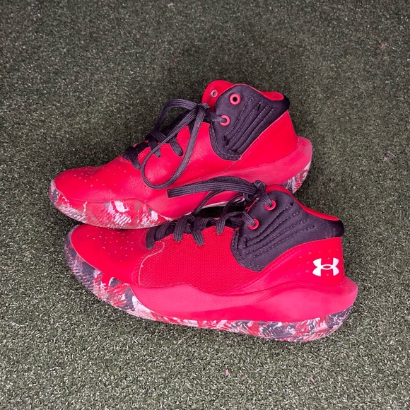 Under Armour Kid’s Jet 21 Basketball Shoes Size 13.5K - Picture 5 of 6